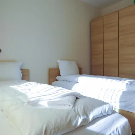 Apartment Rivendell Gardens Complex