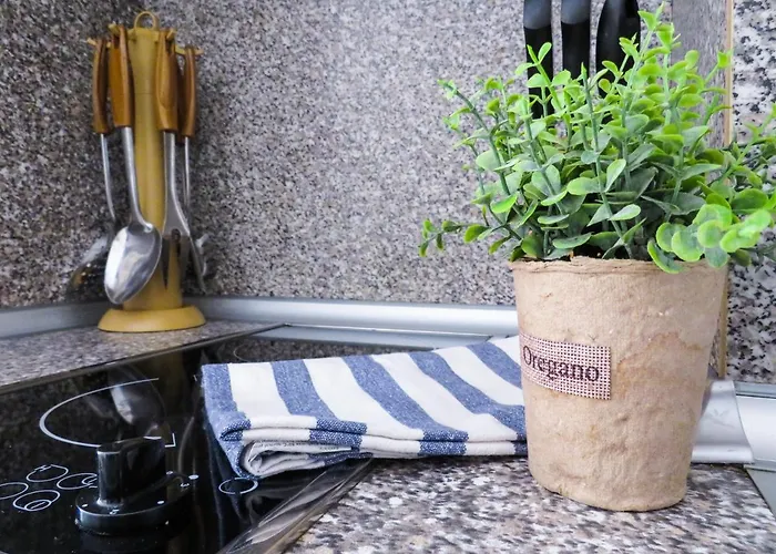 Rivendell Gardens Complex Apartament