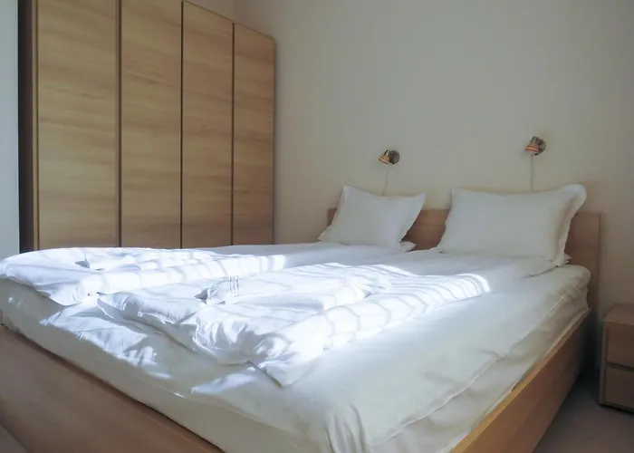 Rivendell Gardens Complex Apartament